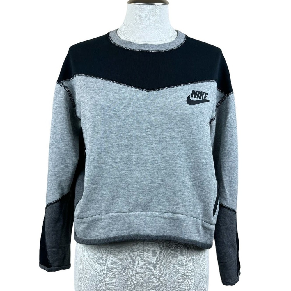Nike Women's Tech Fleece Crew Neck Sweatshirt Black Grey Skull Graphic Medium